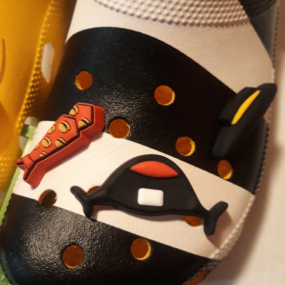(New) Adult McDonald's Crocs Clogs Mixed Set (M8/W10) (M9/W11) - Picture 6 of 7
